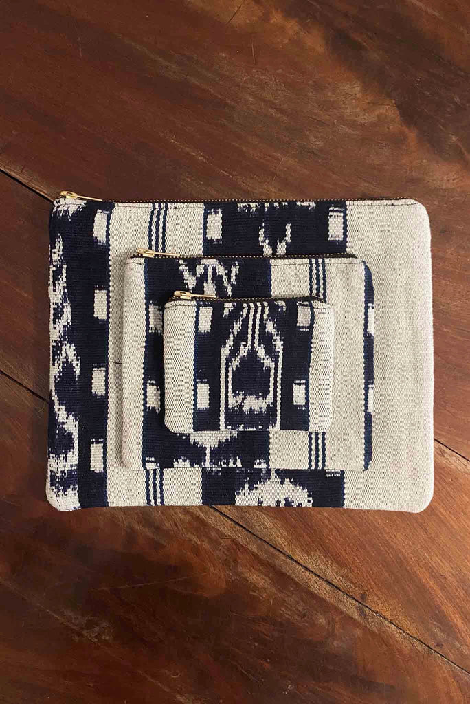 IKAT CLUTCH DILIA