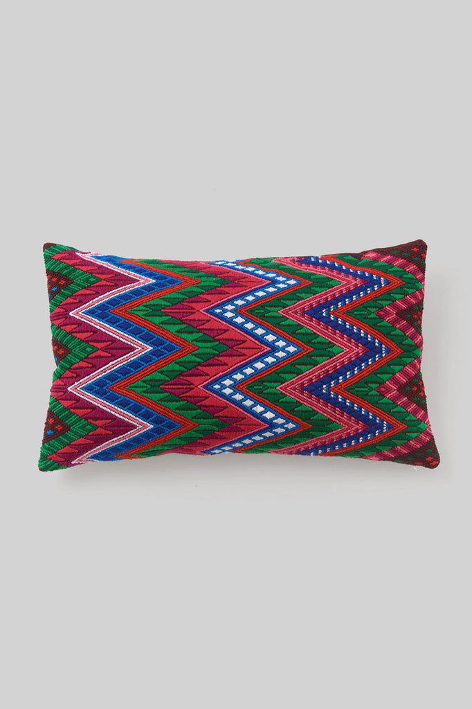 BROCADO SERPIENTE RED PILLOW